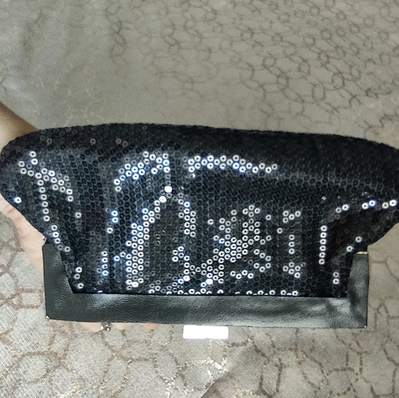 ALDO Black Sequin Evening Clutch - Picture 5 of 14